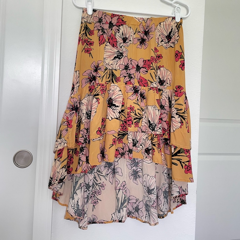 Flowered long skirt